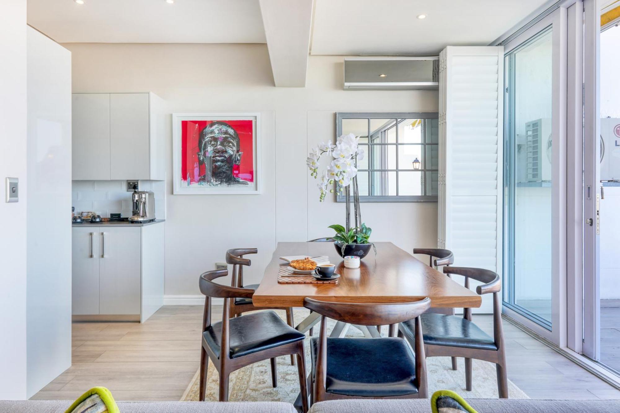 Bella Vista Camps Bay - Apt With Ocean Views Kapstadt Exterior foto